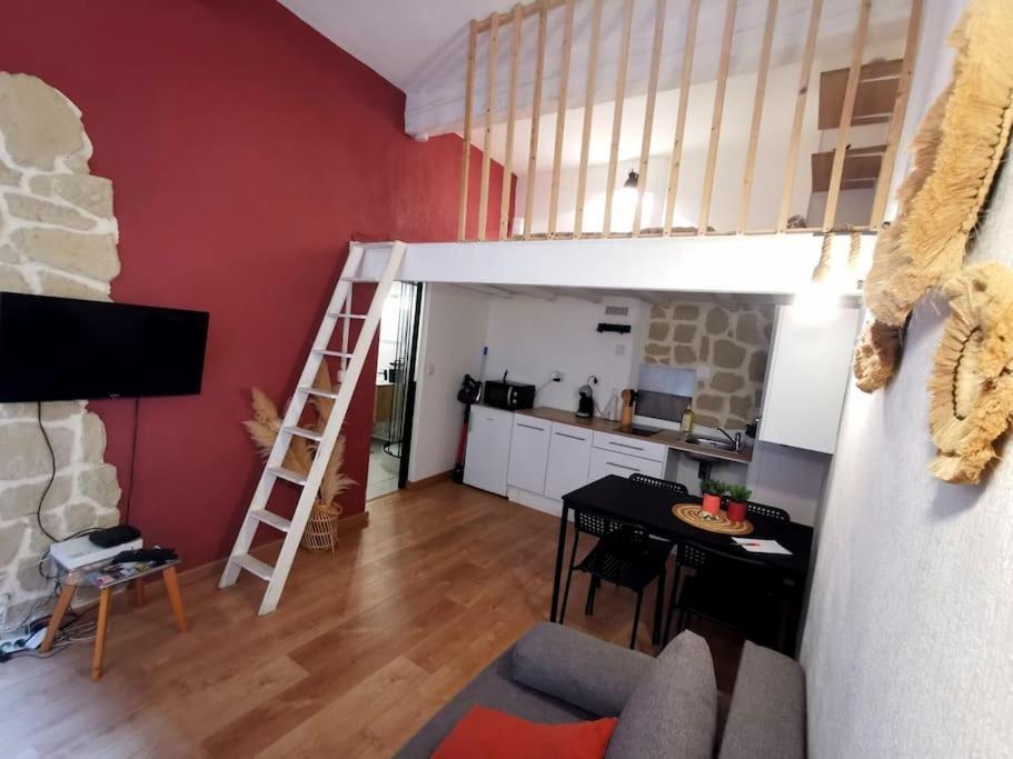 Centre Ville Montpellier - Appartement Au Coeur De L'Ecusson Exterior photo
